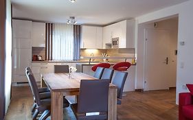 Alpine Appart - Premium Family Apartments And Natural Swimming Pond